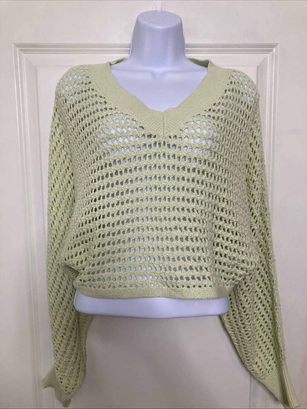 Wild Fable Cropped Open Knit Sweater Green Size M Boho Fairy Whimsical